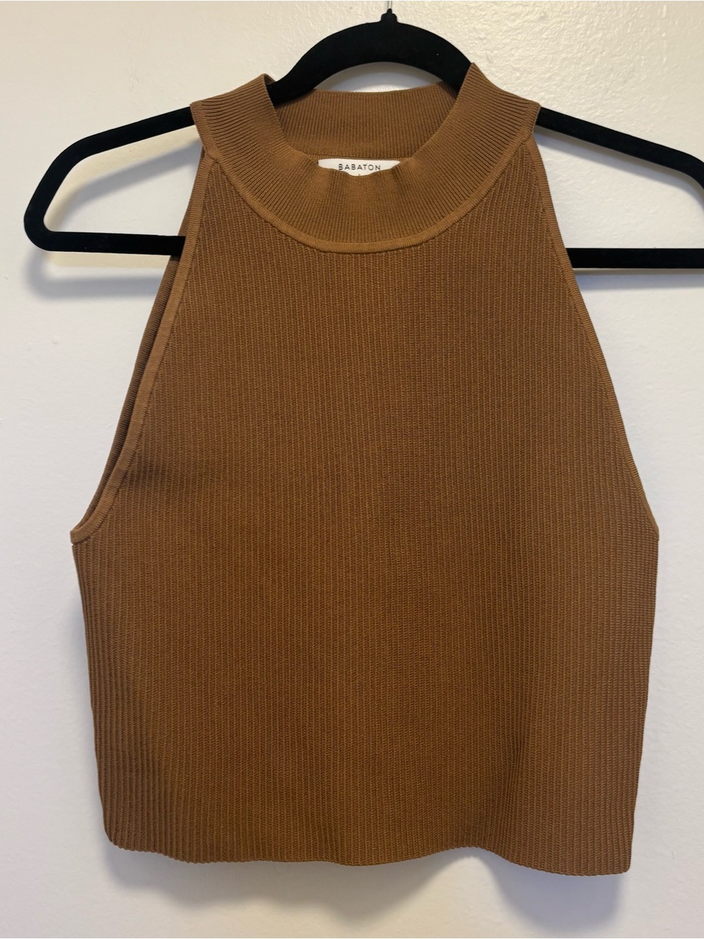Aritzia Babaton Brown Ribbed Sculpt knit sleeveless top Size L like new